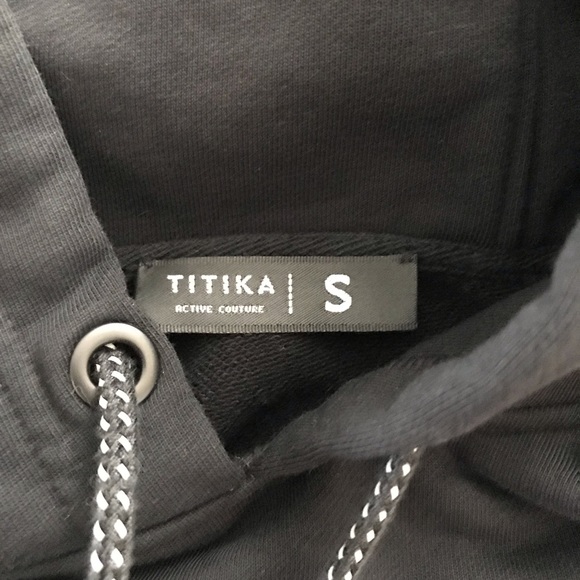 Titika Brand NWOT Classic Logo Hoodie Size Small - Picture 6 of 8